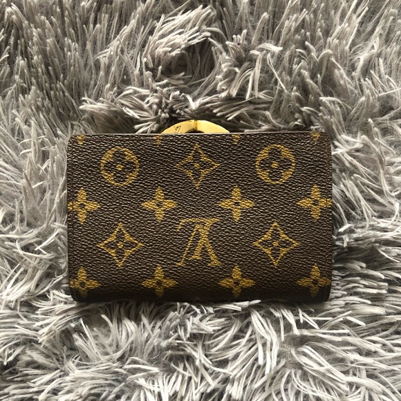 Louis Vuitton Porte Monnaie Wallet - Picture 10 of 15